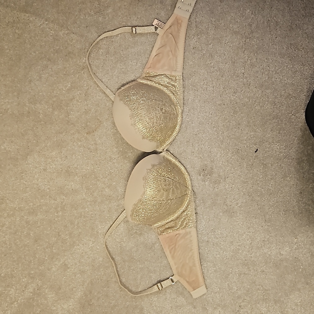 Victoria secret bra